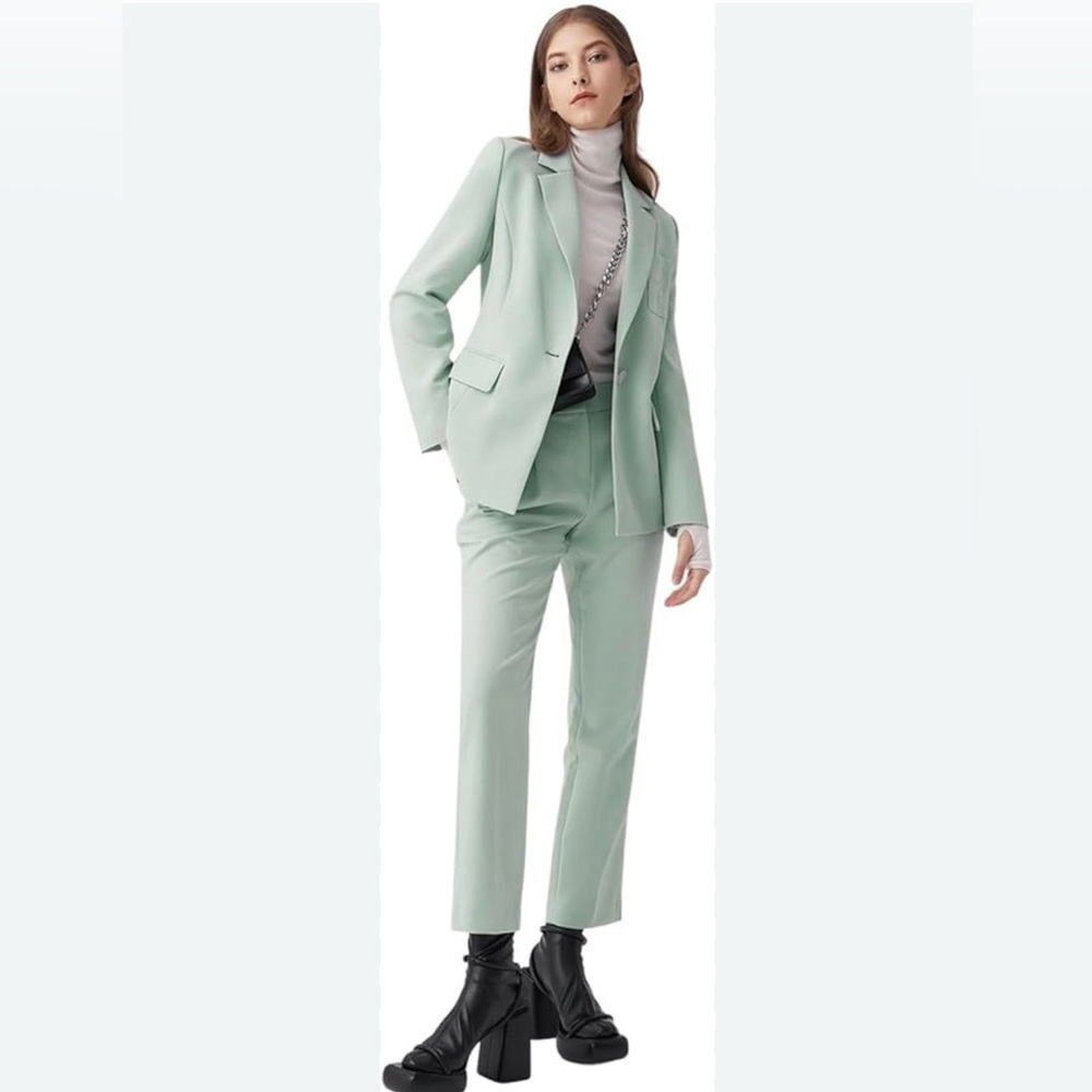 A New Day Green Suit with Tailored Blazer and Tapered Pants